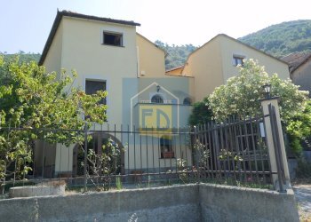 Foto 1 - Villa Via Portio
 
25, Vezzi Portio - photo 1