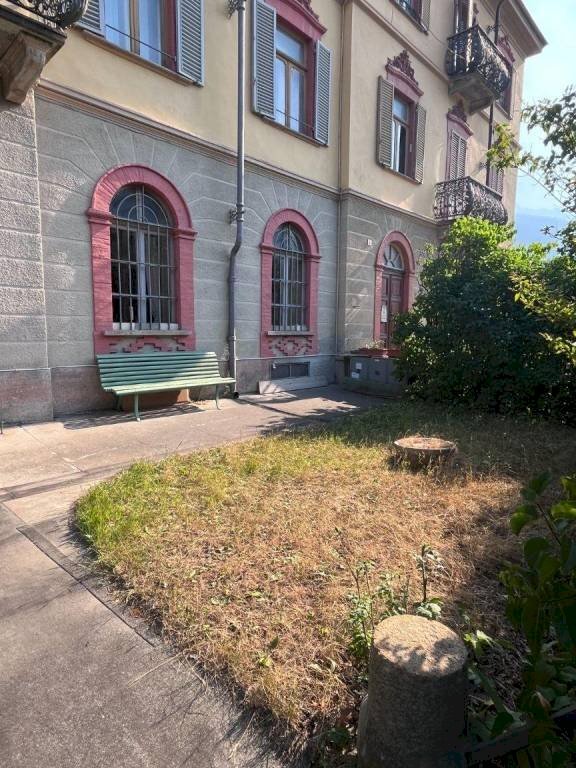 Facciata - Four-room apartment viale degli Alpini, 3, Oulx - photo 3