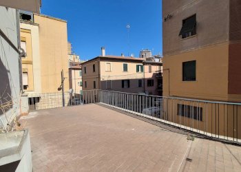 Foto 2 - Three-room apartment Via di Porta San Giovanni
 
32, Terni - photo 2