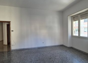 Foto 16 - Three-room apartment Via di Porta San Giovanni
 
32, Terni - photo 16