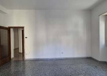 Foto 17 - Three-room apartment Via di Porta San Giovanni
 
32, Terni - photo 17