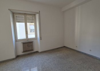Foto 35 - Three-room apartment Via di Porta San Giovanni
 
32, Terni - photo 35
