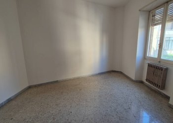 Foto 37 - Three-room apartment Via di Porta San Giovanni
 
32, Terni - photo 37