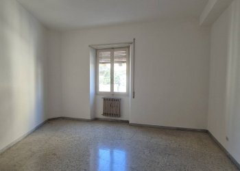 Foto 38 - Three-room apartment Via di Porta San Giovanni
 
32, Terni - photo 38