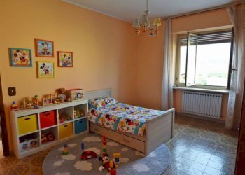 Camera da letto - Casa indipendente via Roma, 79, Trinità - foto 9