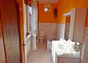 Bagno - Casa indipendente via Roma, 79, Trinità - foto 15