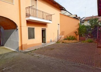 Facciata - Casa indipendente via Roma, 79, Trinità - foto 22