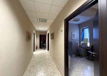 Foto 16 - Office viale Magna Grecia
215, Catanzaro - photo 16