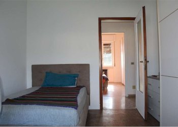 camera da letto - Trilocale Confalonieri
 
70, Seveso - foto 19