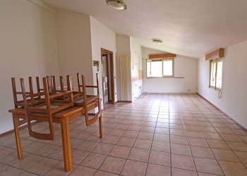Foto 2 - Two-room apartment via Santela
 
1, Esine - photo 2