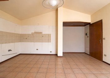 Foto 3 - Two-room apartment via Santela
 
1, Esine - photo 3