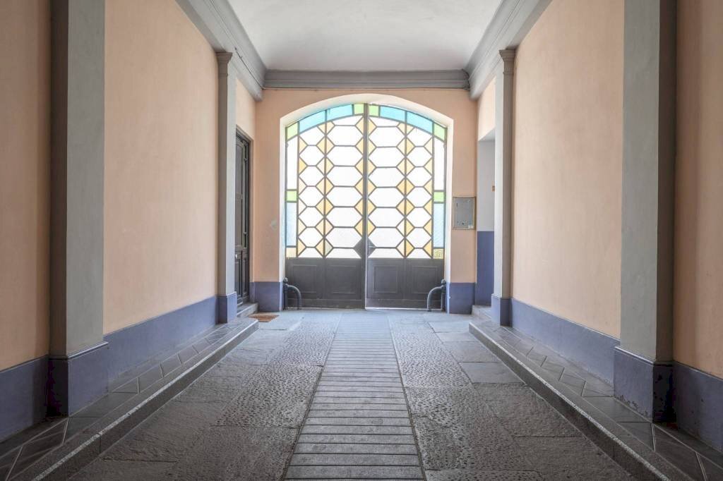 Interno palazzo - Quadrilocale via Mongrando, 28, Torino (zona Vanchiglietta) - foto 2