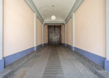 Interno palazzo - Appartamento via Mongrando, 28, Torino (zona Vanchiglietta) - foto 3