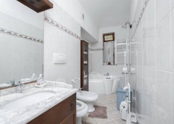 Bagno - Appartamento via Mongrando, 28, Torino (zona Vanchiglietta) - foto 25
