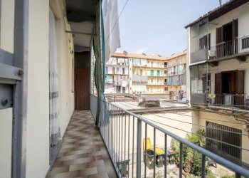 Balcone - Appartamento via Mongrando, 28, Torino (zona Vanchiglietta) - foto 30
