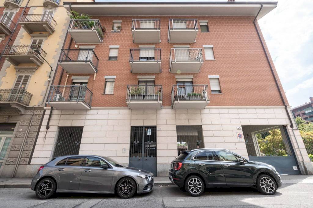 Facciata - Trilocale via Andorno, 46, Torino (zona Vanchiglietta) - foto 1