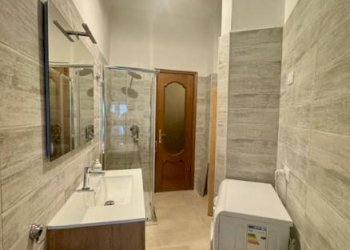 Bagno - Appartamento via Benevento, 20/1, Torino (zona Vanchiglietta) - foto 7