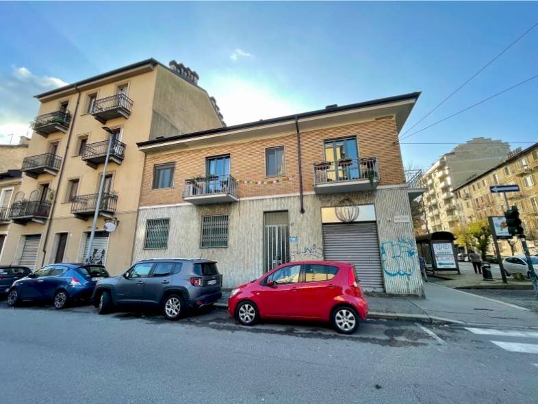 Facciata - Appartamento via Benevento, 47, Torino (zona Vanchiglietta) - foto 1