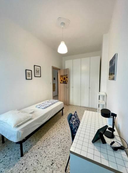 Camera da letto - Appartamento via Benevento, 47, Torino (zona Vanchiglietta) - foto 3