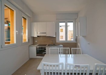 Cucina - Appartamento via Riva di Reno, 56, Bologna (zona Centro Storico) - foto 2