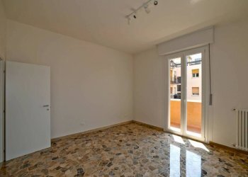 Soggiorno - Appartamento via Riva di Reno, 56, Bologna (zona Centro Storico) - foto 8