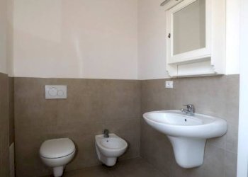 Bagno - Appartamento via Riva di Reno, 56, Bologna (zona Centro Storico) - foto 16
