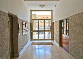 Interno palazzo - Appartamento via Riva di Reno, 56, Bologna (zona Centro Storico) - foto 21