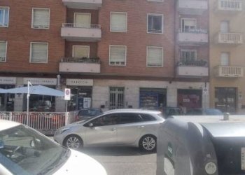 Facciata - Trilocale via Michele Coppino, 87, Torino (zona Borgo Vittoria) - foto 3