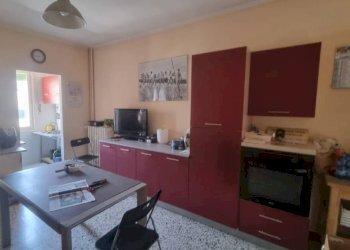 Soggiorno - Trilocale via Michele Coppino, 87, Torino (zona Borgo Vittoria) - foto 7