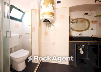 Bagno - Magazzino via Chiaravagna, 108 R, Genova (zona Sestri Ponente) - foto 3