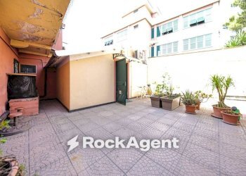 Cortile interno - Magazzino via Chiaravagna, 108 R, Genova (zona Sestri Ponente) - foto 24