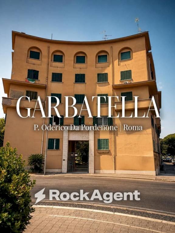 Facciata - Appartamento piazza Oderico da Pordenone, 1, Roma - foto 1