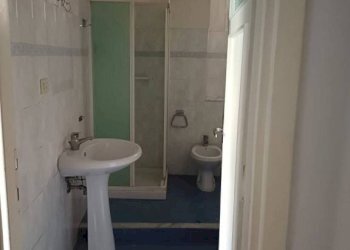 Bagno - Appartamento piazza Oderico da Pordenone, 1, Roma - foto 35