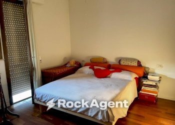 Camera da letto - Appartamento viale Montefiore, Riccione - foto 18