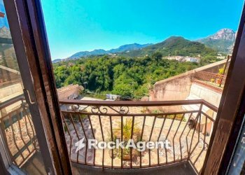 Balcone - Appartamento via Raffaele Baldi, 68, Cava de' Tirreni - foto 27