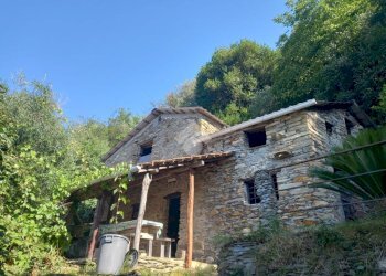 Rustic Località Mennuia, Carasco - photo 2