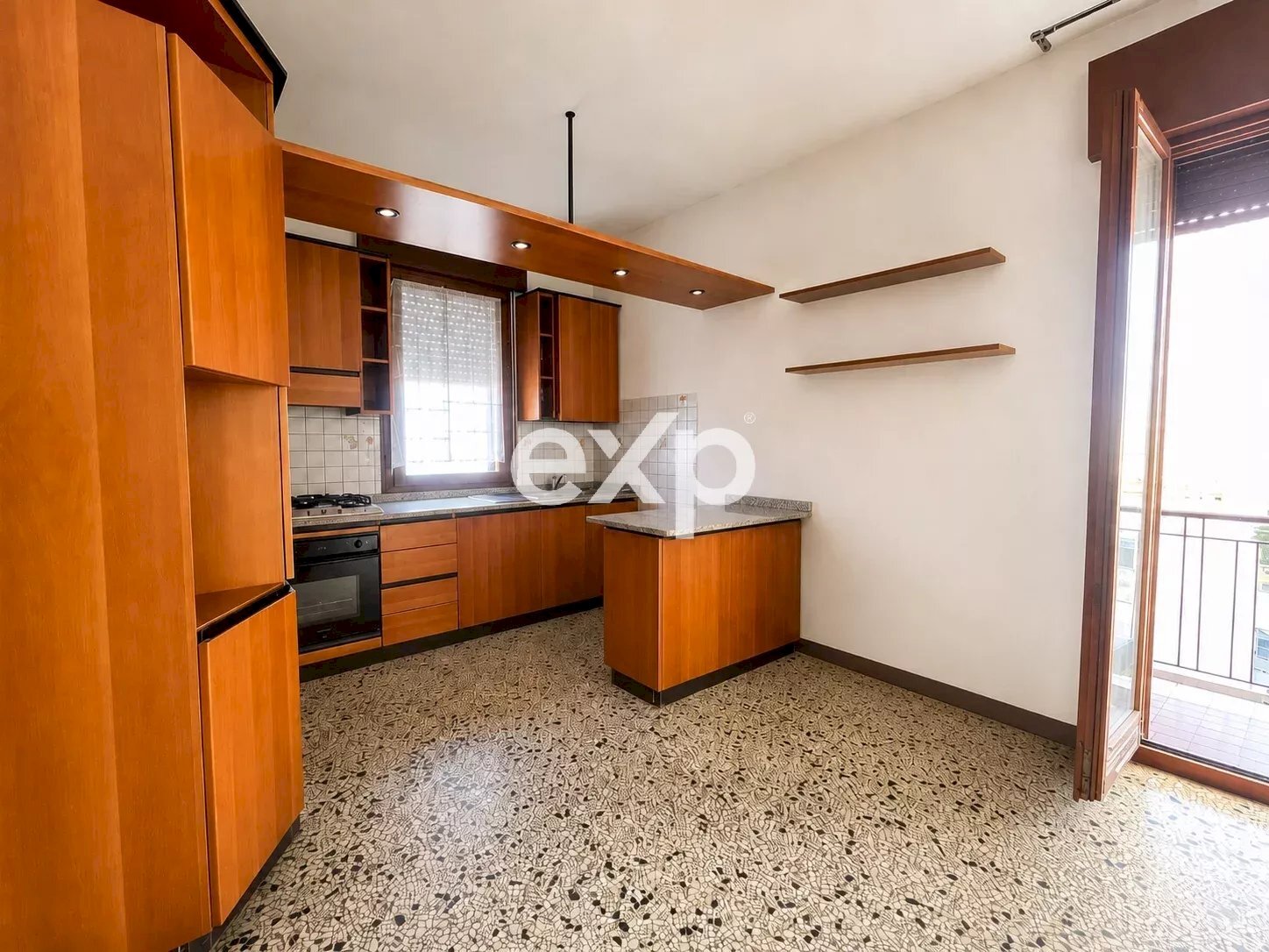 Four-room apartment Venezia (neighborhood Mestre) - photo 1