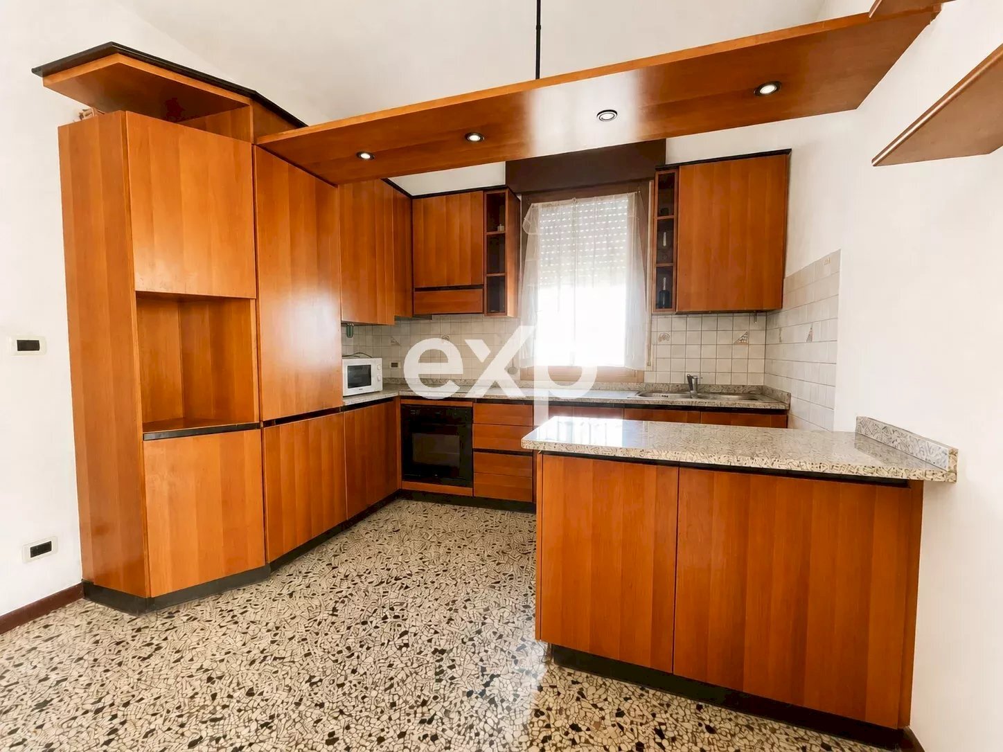 Four-room apartment Venezia (neighborhood Mestre) - photo 2