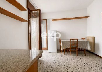 Four-room apartment Venezia (neighborhood Mestre) - photo 3