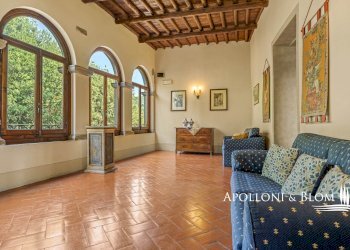 Azienda agricola Via Saragat Giuseppe, Terranuova Bracciolini - foto 8