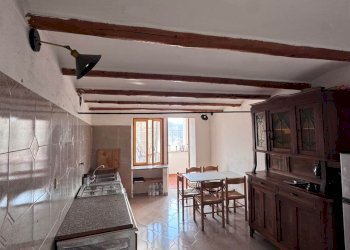 Three-room apartment Apricale - photo 7