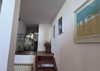 Three-room apartment Apricale - photo 41