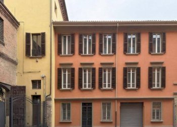Box Vicolo Carega 3, Bologna (zona Centro Storico) - foto 1