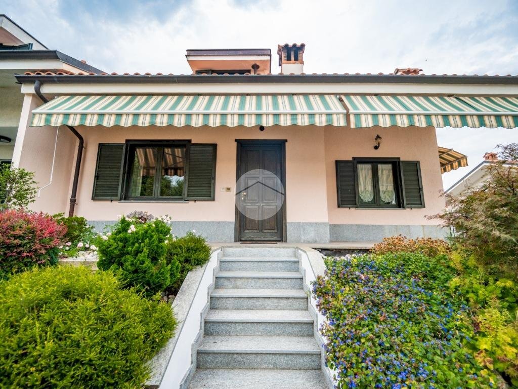 Portion of a house Via valdo fusi, Airasca - photo 2