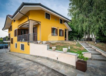 Villa Via valdo fusi, Airasca - foto 1