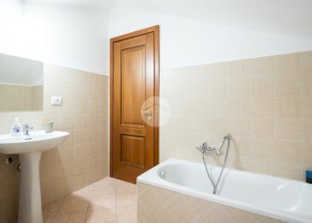 Villa Via valdo fusi, Airasca - foto 40