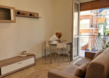 Three-room apartment Via Dante Alighieri, Loano - photo 4