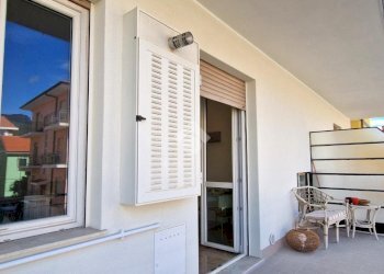 Three-room apartment Via Dante Alighieri, Loano - photo 11
