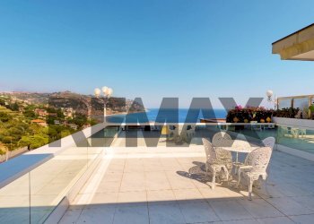 Attic Via Madonna Della Ruota, 67 
 Bordighera, Bordighera - photo 29