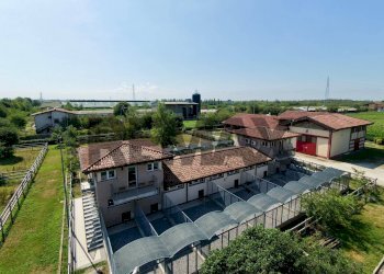 Farm Via Trento, 52/A
Paderno Franciacorta, Paderno Franciacorta - photo 18